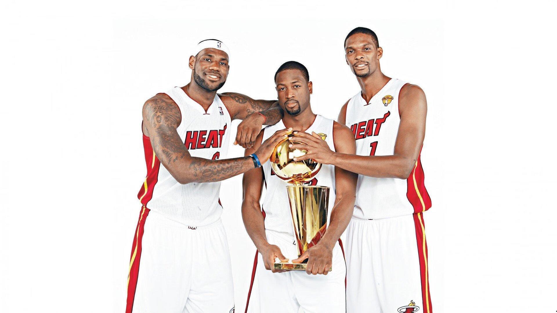 华体会：篮球明星小胖公开致歉，恶劣影响引发行业反思，辜负期待深表悔恨